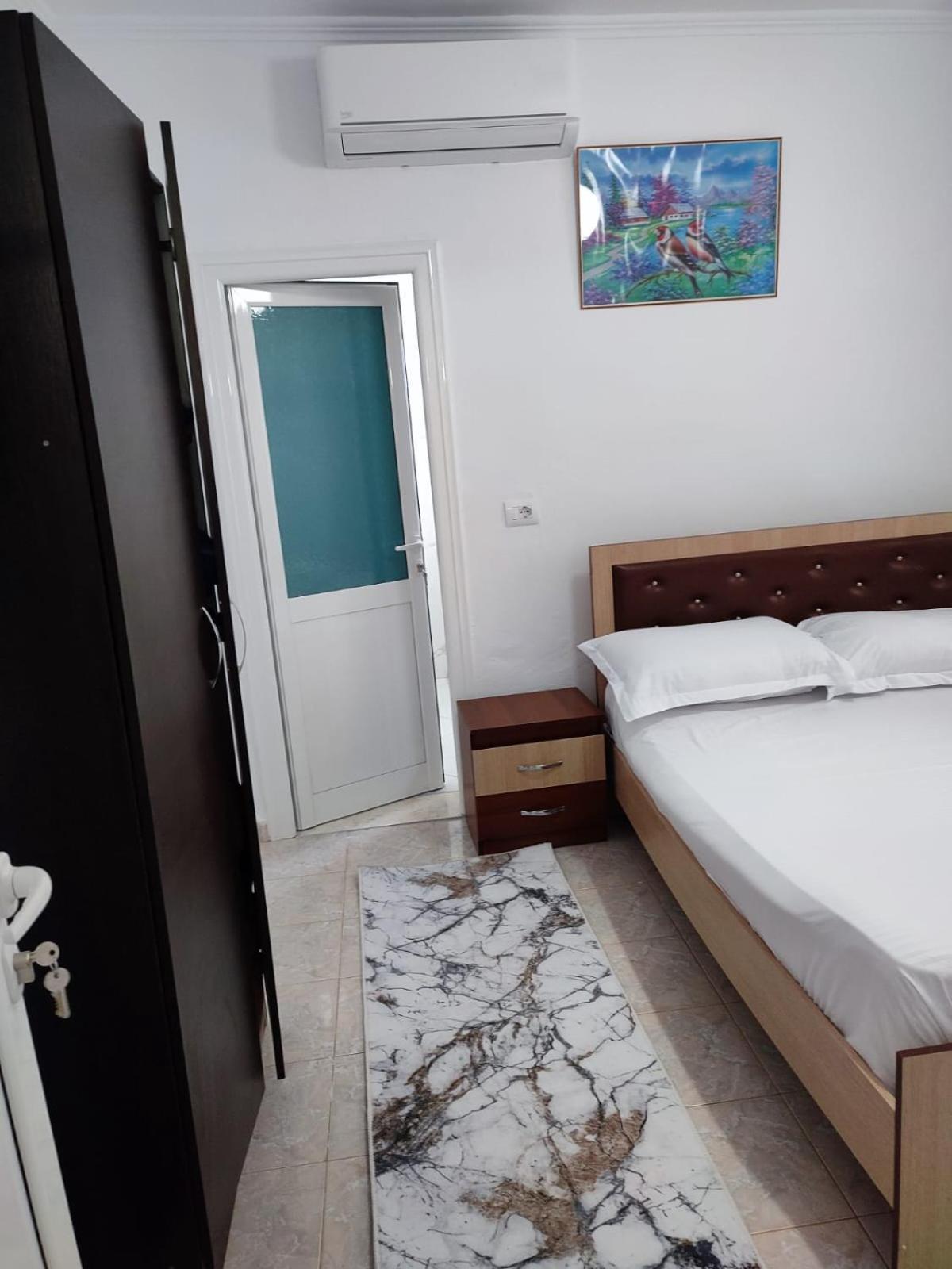 Guest House Eloid Berat Szoba fotó